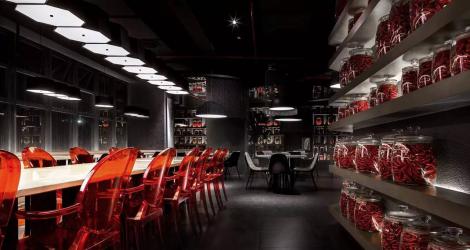 HKIRC醫(yī)療中心，把醫(yī)美中心變成了花園回